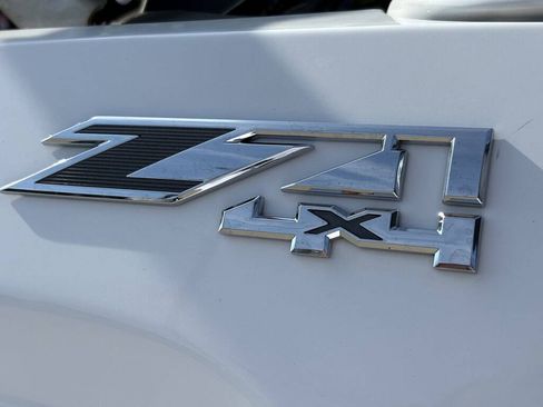 Used 2014 GMC Sierra 1500 SLT w/ SLT Preferred Package AWD/4WD image 26