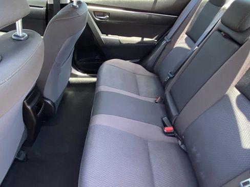 Certified 2019 Toyota Corolla LE FWD image 21