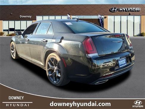 Used 2022 Chrysler 300 S image 6