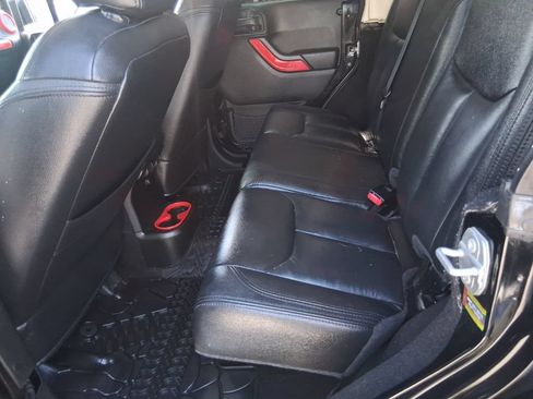 Used 2016 Jeep Wrangler Unlimited Sport w/ Quick Order Package 24S AWD/4WD image 15
