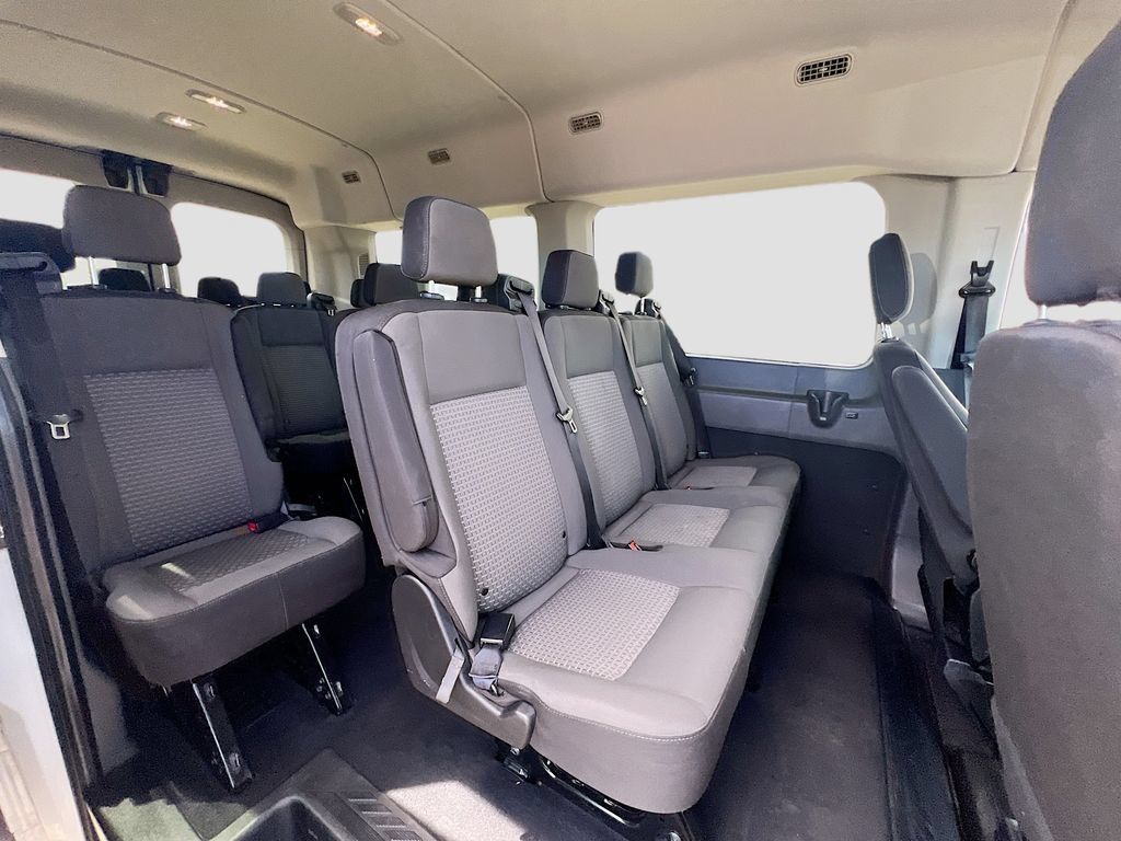 Used 2024 Ford Transit 350 XLT RWD image 26