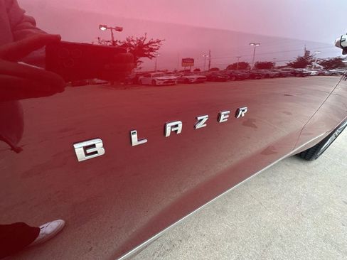 Certified 2020 Chevrolet Blazer Premier w/ Driver Confidence II Package image 32