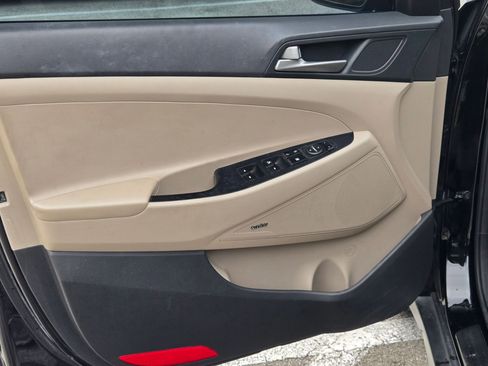 Used 2018 Hyundai Tucson SEL Plus image 9