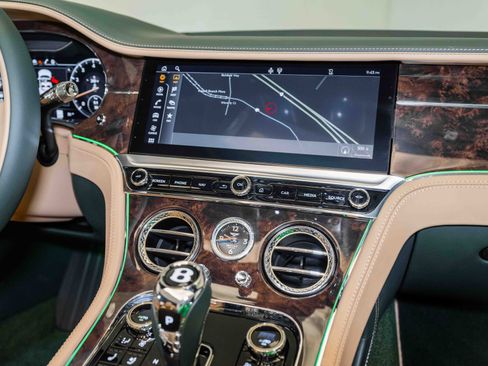 Used 2024 Bentley Continental GT V8 image 25