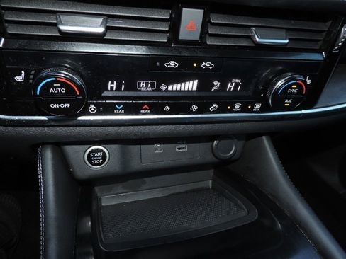 Certified 2021 Nissan Rogue SL image 25