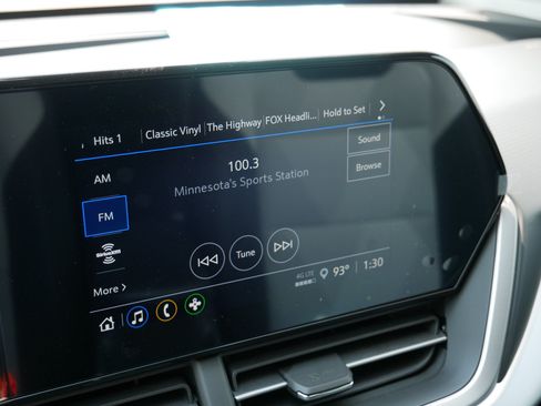 New 2026 Chevrolet Trax LS w/ LS Convenience Package FWD image 18
