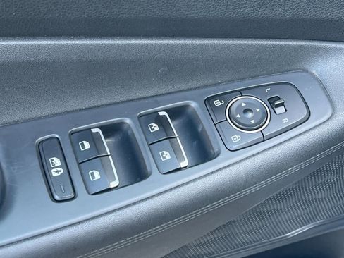 Certified 2023 Hyundai Santa Fe SEL image 13