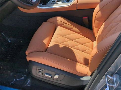 New 2026 BMW X5 sDrive40i w/ Premium Package RWD image 4