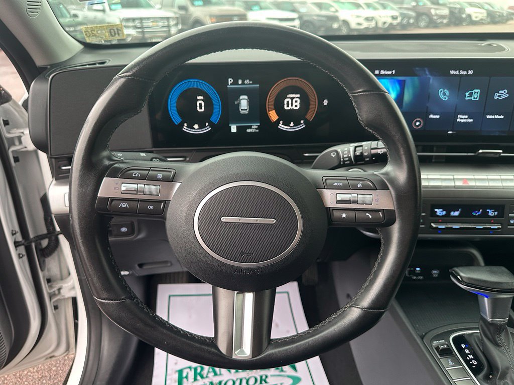 Used 2025 Hyundai Kona SEL AWD/4WD image 14