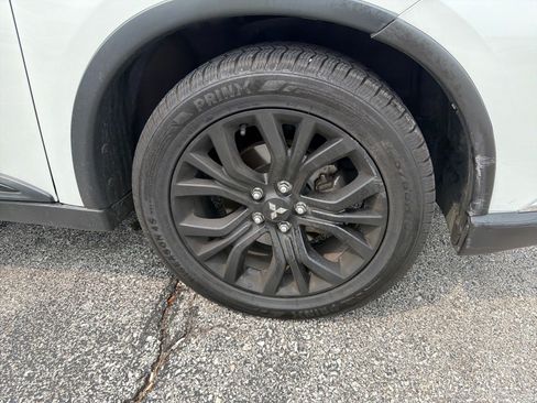 Used 2018 Mitsubishi Outlander LE AWD/4WD image 4