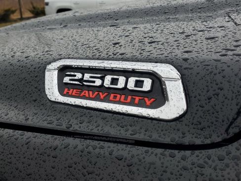 Used 2024 RAM 2500 Big Horn w/ Bed Utility Group image 34