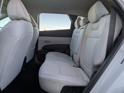 New 2026 Hyundai Tucson SE image 11