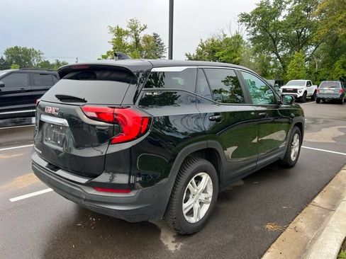 Used 2021 GMC Terrain SLE FWD image 5