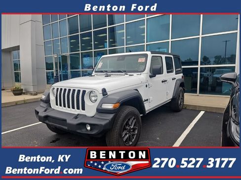 Used 2024 Jeep Wrangler Unlimited Sport AWD/4WD image 1
