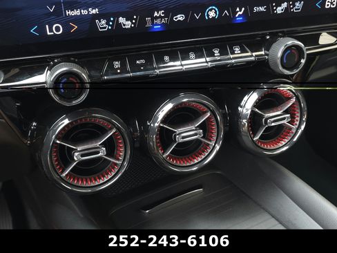 Used 2024 Chevrolet Blazer EV RS RWD image 17