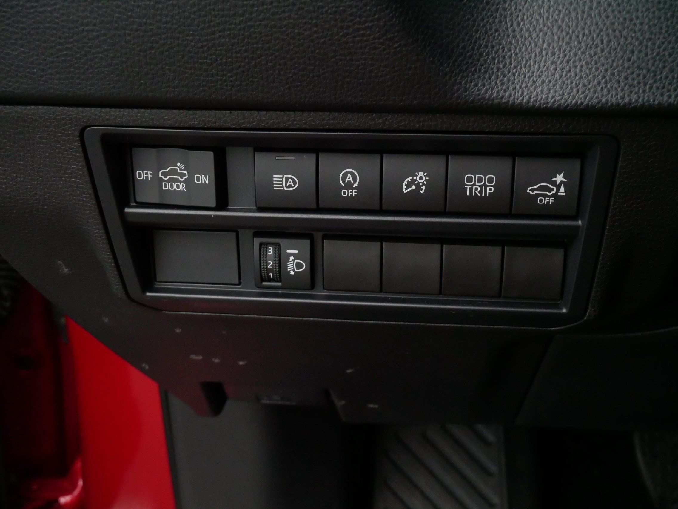 Certified 2024 Toyota Tundra SR5 AWD/4WD image 28