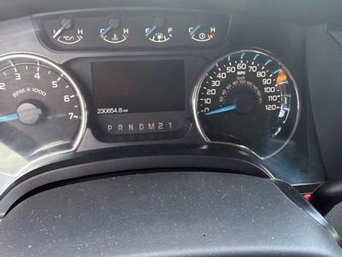 Used 2013 Ford F150 XLT w/ XLT Convenience Pkg AWD/4WD image 10