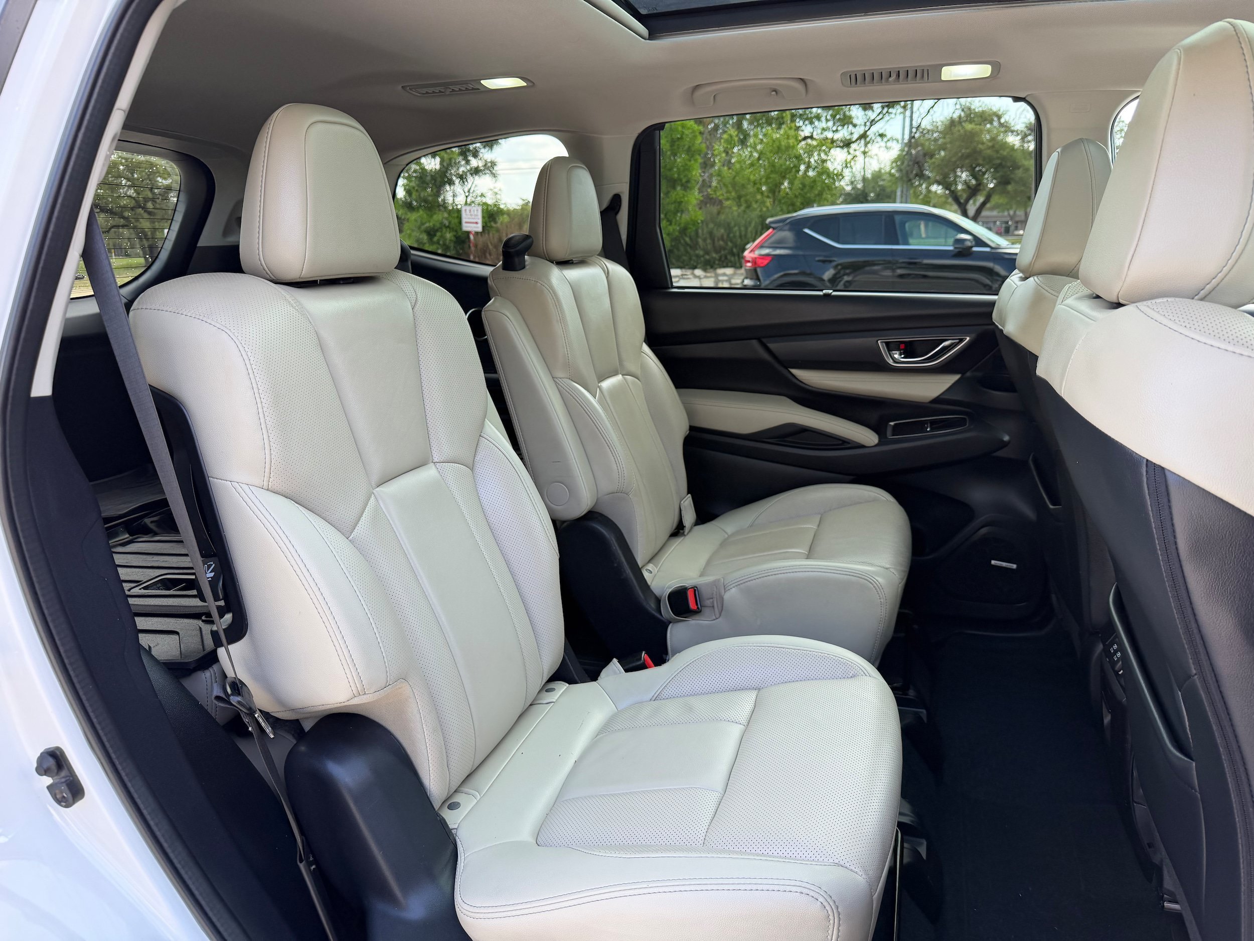 Used 2021 Subaru Ascent Limited w/ Technology Package AWD/4WD image 12
