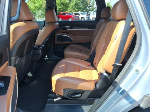 Used 2023 Kia Telluride EX X-Line AWD/4WD image 18