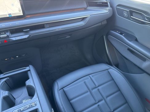 New 2026 Kia EV9 Land w/ Nightfall Edition Package image 15