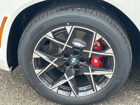 New 2026 BMW X3 xDrive30 w/ Premium Package image 7