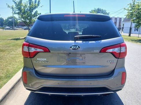 Used 2014 Kia Sorento SX FWD image 11