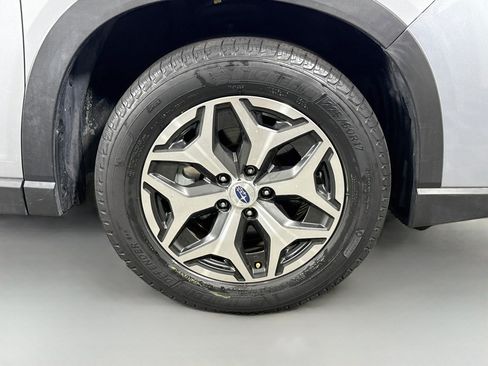 Used 2019 Subaru Forester Premium w/ Popular Package #1 AWD/4WD image 31