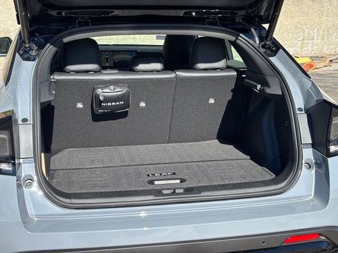 New 2026 Nissan Leaf Platinum+ w/ Cargo Package (Platinum+) image 23