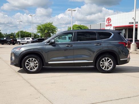 Used 2019 Hyundai Santa Fe SE AWD/4WD image 4