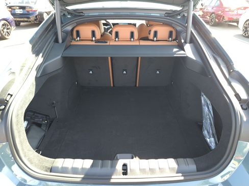 Used 2025 BMW i4 eDrive40 w/ Driving Assistance Package image 32