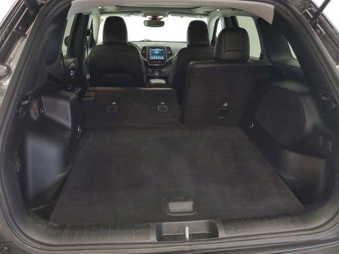 Used 2021 Jeep Cherokee Latitude Lux w/ Sun & Sound Group image 24