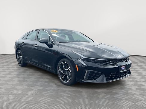 Used 2025 Kia K5 GT-Line w/ GT-Line Premium Package image 3