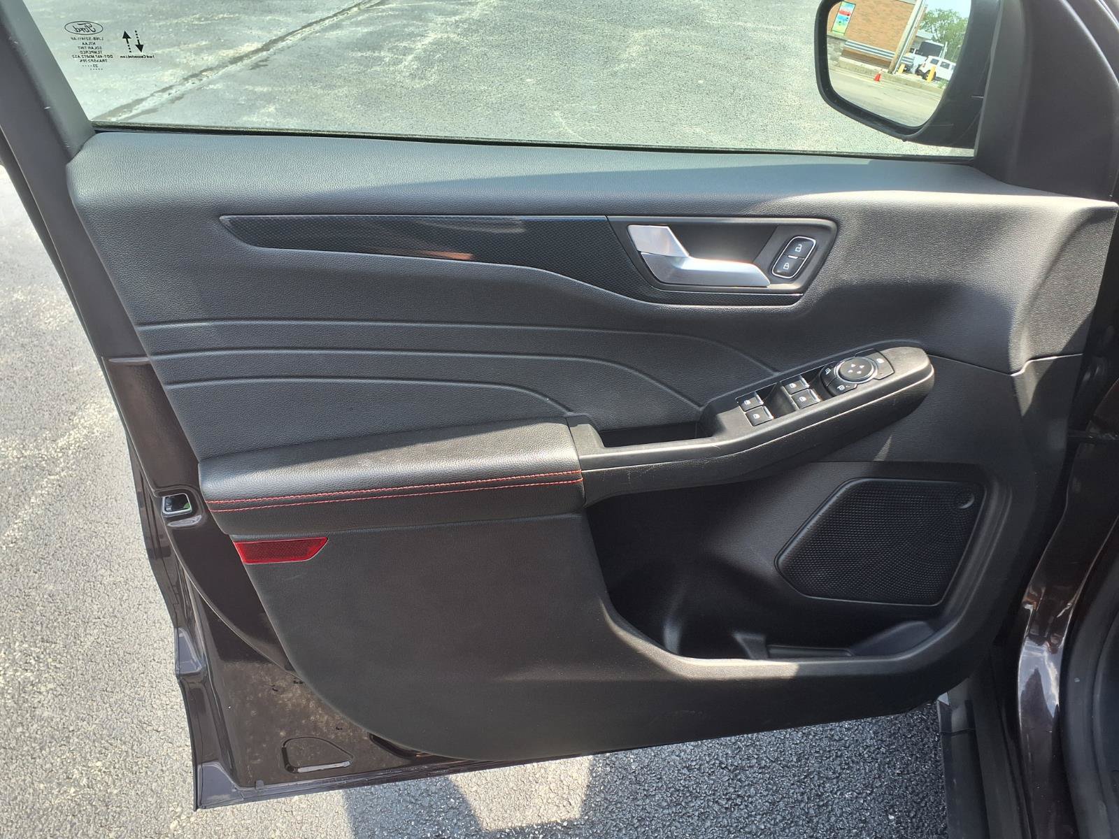 Used 2023 Ford Escape ST-Line w/ Tech Pack #1 AWD/4WD image 19