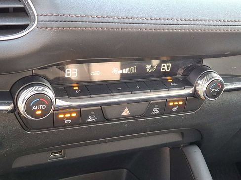 Used 2021 MAZDA MAZDA3 s image 16