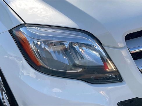 Used 2015 Mercedes-Benz GLK 350 4MATIC image 30