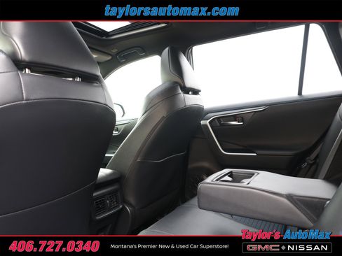 Used 2024 Toyota RAV4 XSE image 30