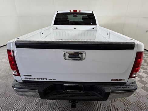 Used 2010 GMC Sierra 1500 SLE w/ Power Pack Plus AWD/4WD image 10