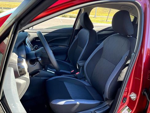 New 2025 Nissan Versa SV w/ Trunk Package image 9