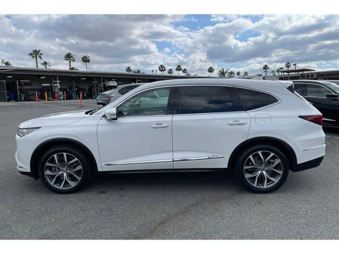 Certified 2023 Acura MDX FWD w/ Technology Package image 2