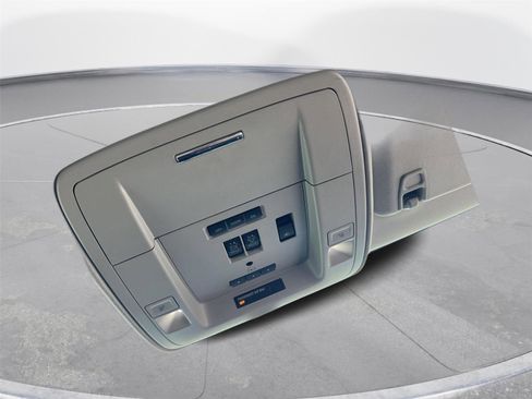 Used 2018 GMC Sierra 1500 SLT image 37