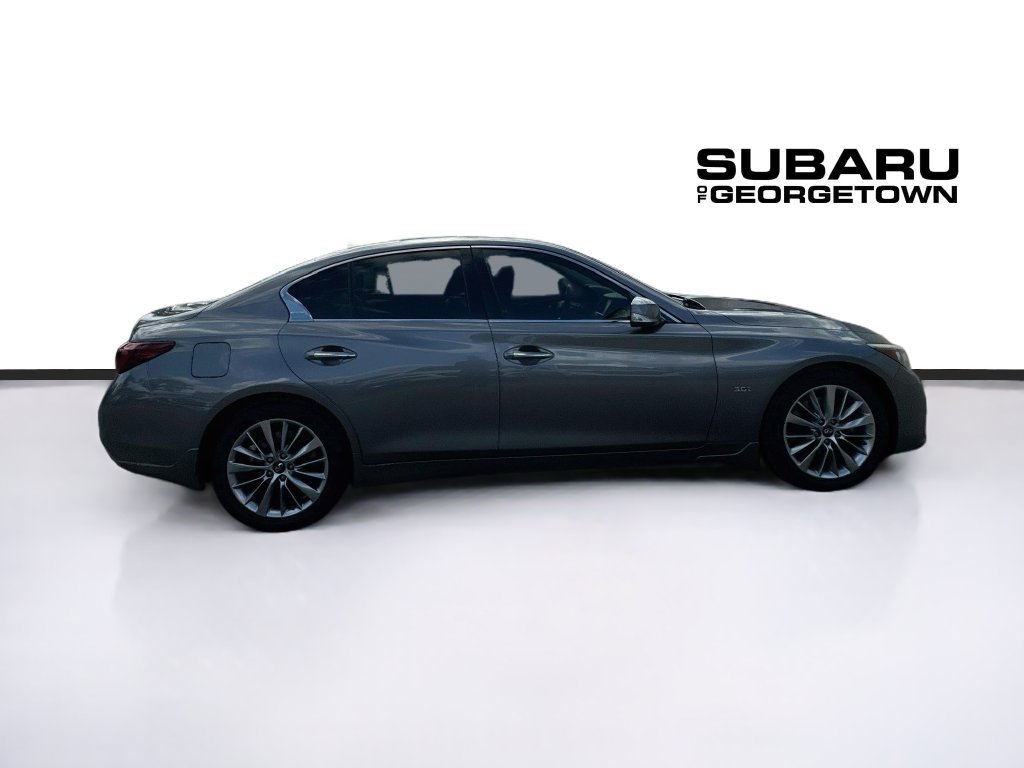 Used 2018 INFINITI Q50 Luxe w/ Essential Package (3.0T Luxe) AWD/4WD image 8