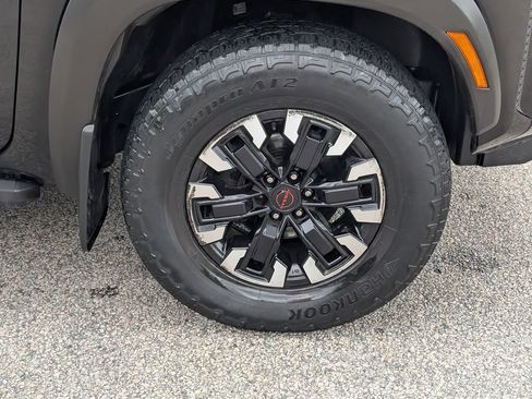 Used 2022 Nissan Frontier PRO-4X w/ Off-Road Protection Package AWD/4WD image 11