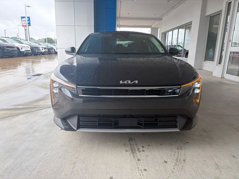 Used 2025 Kia K4 EX FWD image 9