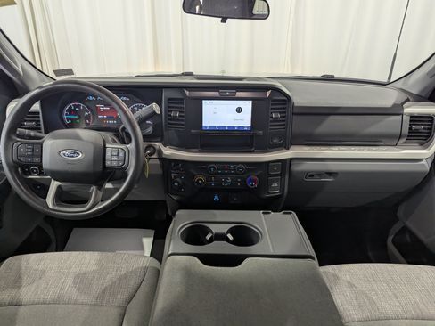 Used 2025 Ford F250 XLT AWD/4WD image 15