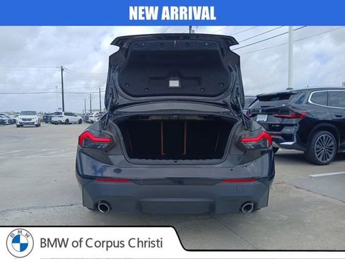 Used 2023 BMW 230i Coupe w/ Premium Package image 9