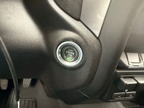 Certified 2024 Chevrolet Silverado 1500 Custom image 30