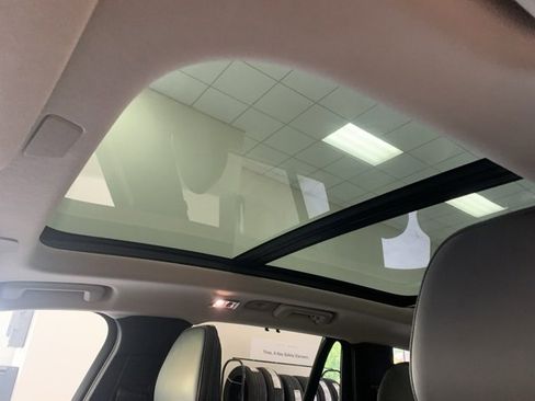 Certified 2022 Volvo XC90 T6 Inscription w/ Climate Package image 24