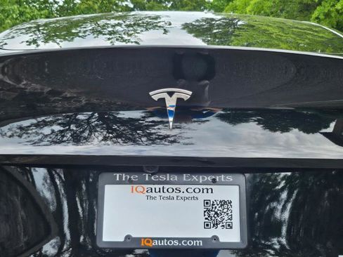 Used 2023 Tesla Model Y Long Range AWD/4WD image 29