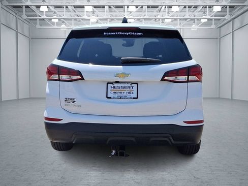 Certified 2023 Chevrolet Equinox LS w/ LS Convenience Package FWD image 6
