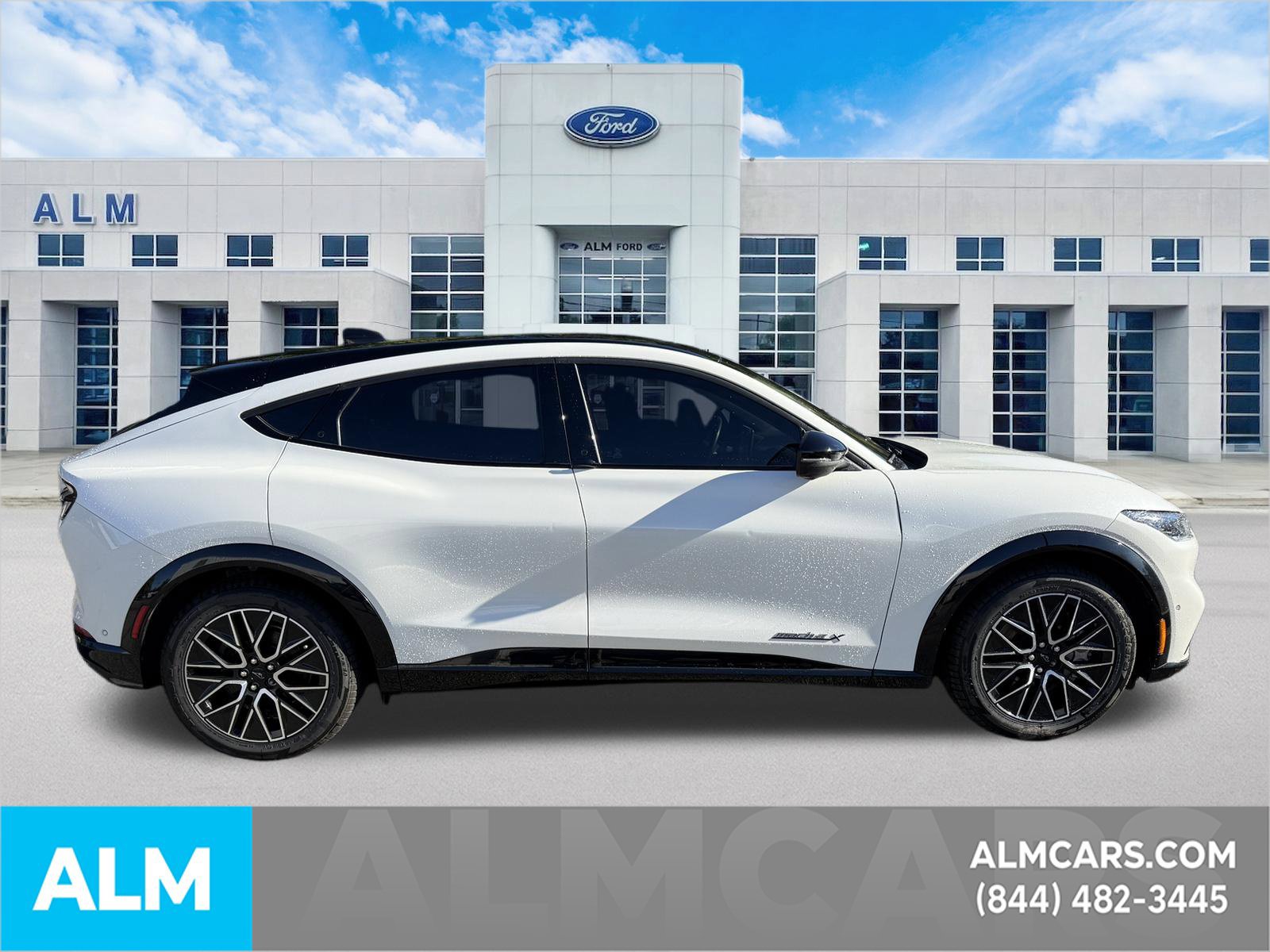 Used 2024 Ford Mustang Mach-E Premium RWD image 5